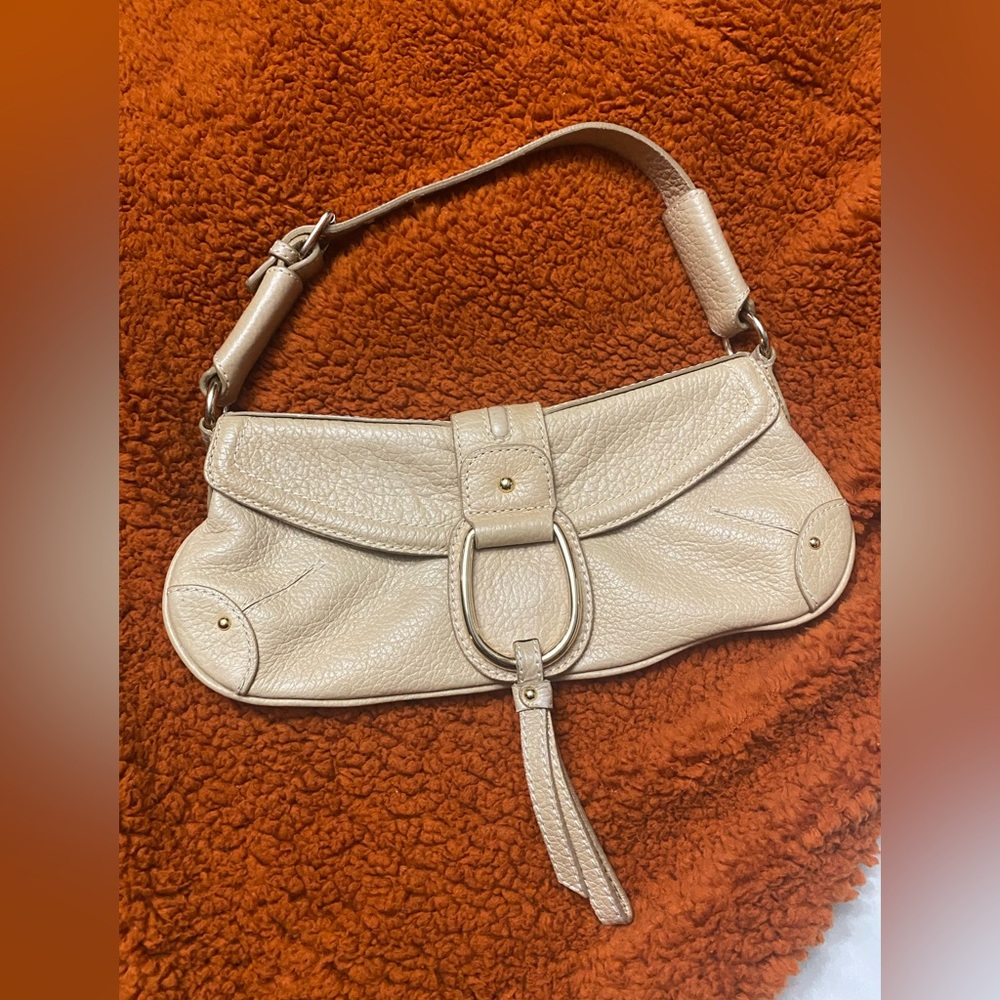 Antonia Melanie shoulder bag.